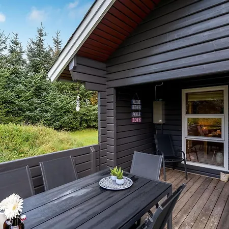 Engeline - 300m To The Fjord By Interhome Дом отдыха