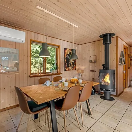 Engeline - 300m To The Fjord By Interhome Dom wakacyjny