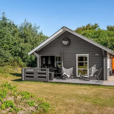 Engeline - 300m To The Fjord By Interhome *